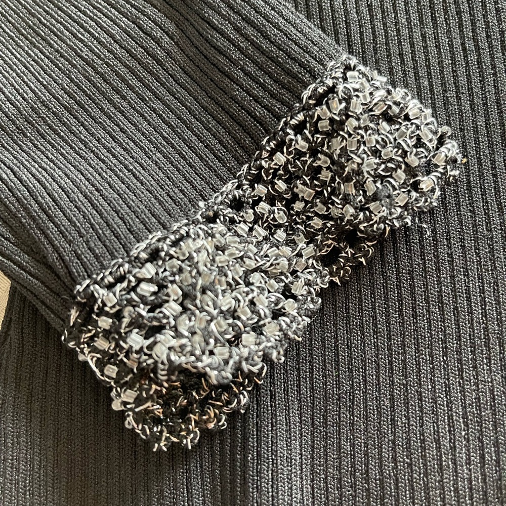 Cache sweater - Picture 3 of 3
